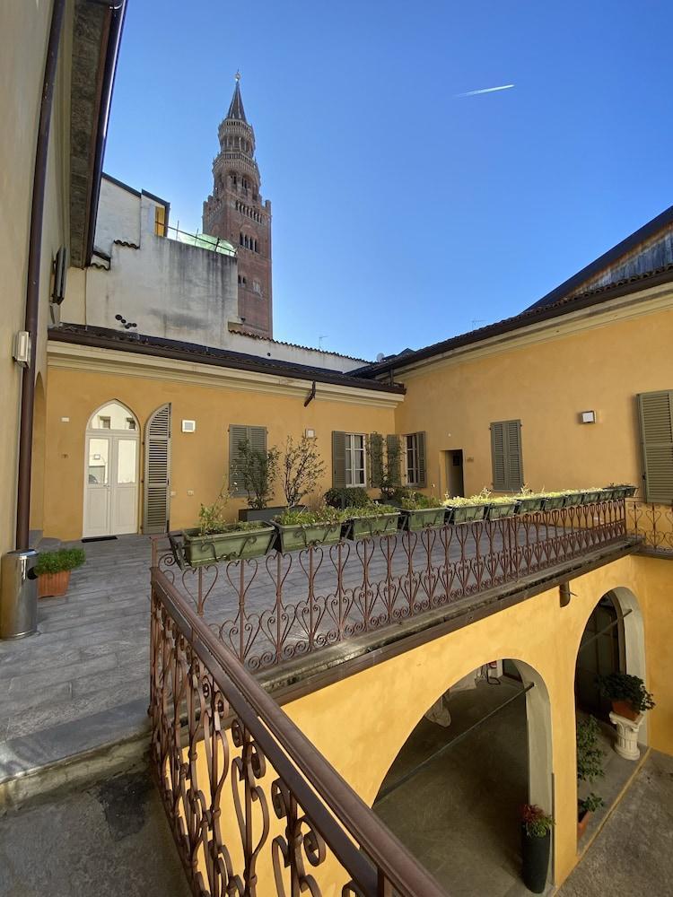 Locanda Torriani Aparthotel Cremona Kültér fotó